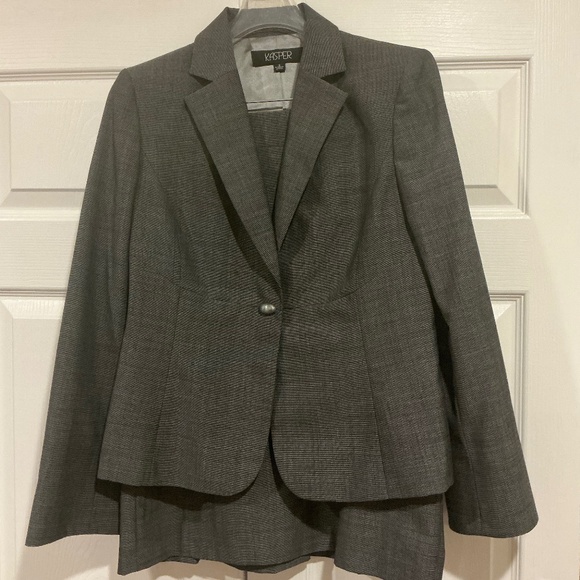 Kasper 2 pc suit jacket and straight skirt Black and white size 8 - Picture 1 of 8